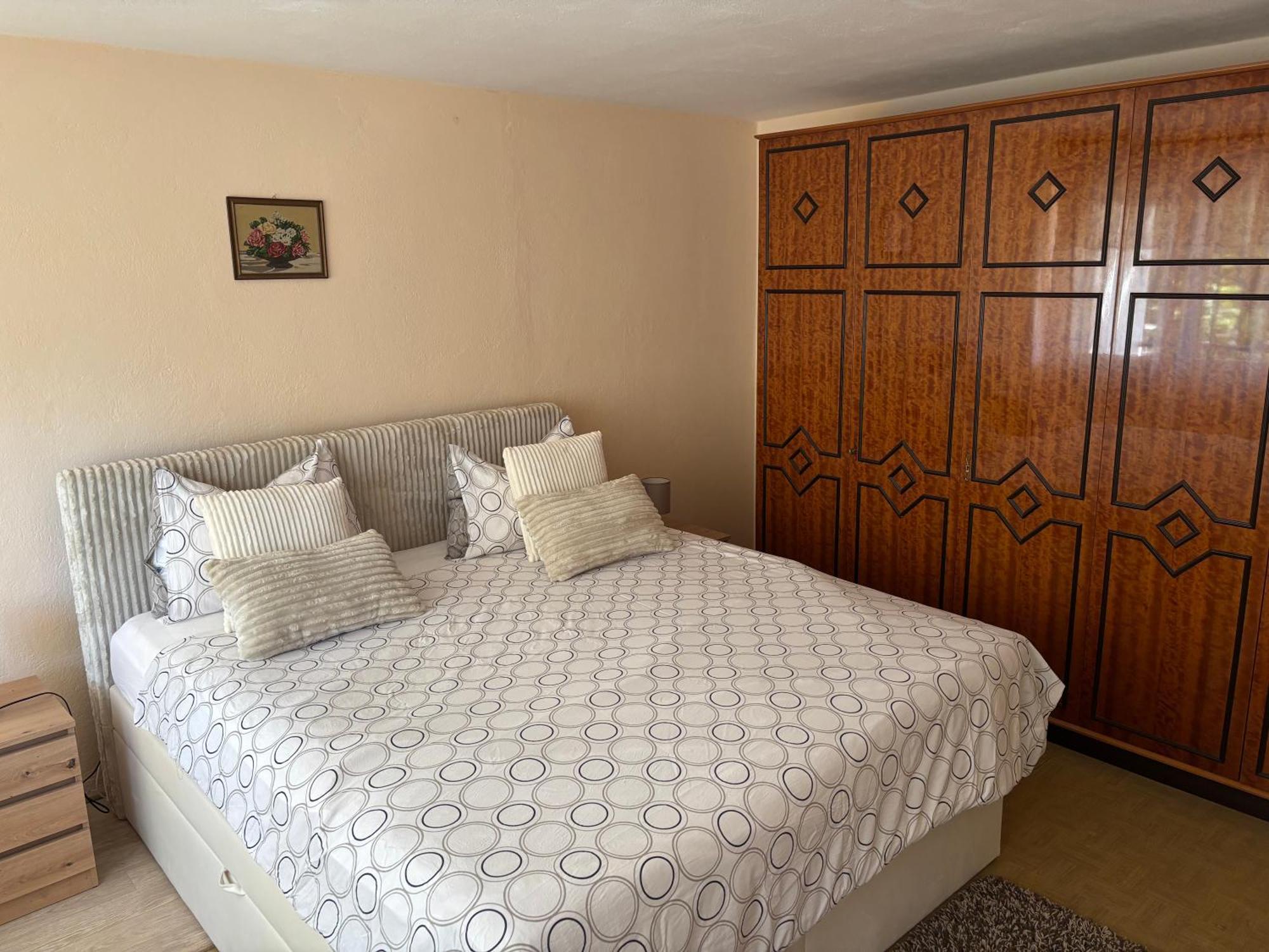 Apartment Ante